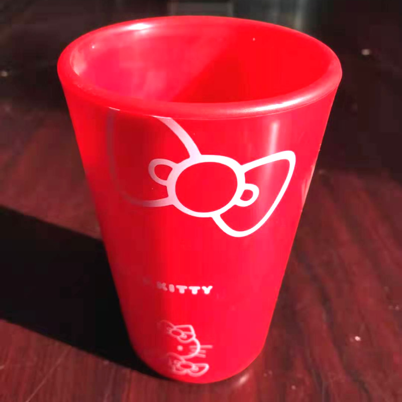 諾瀾超聲波水杯焊接